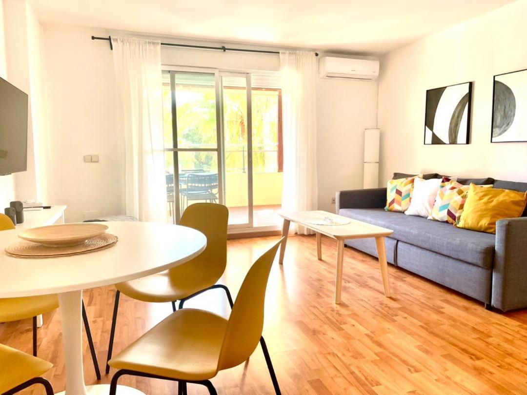 Calido Apartamento Con Gran Terraza Y Vistas A 600 Metros Del Mar Benalmádena Eksteriør bilde