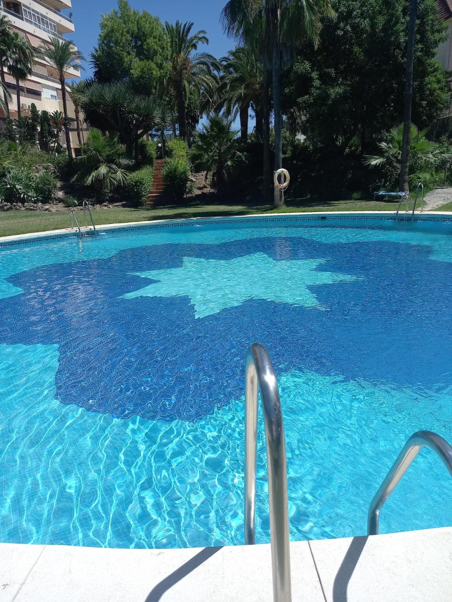 Calido Apartamento Con Gran Terraza Y Vistas A 600 Metros Del Mar Benalmádena Eksteriør bilde